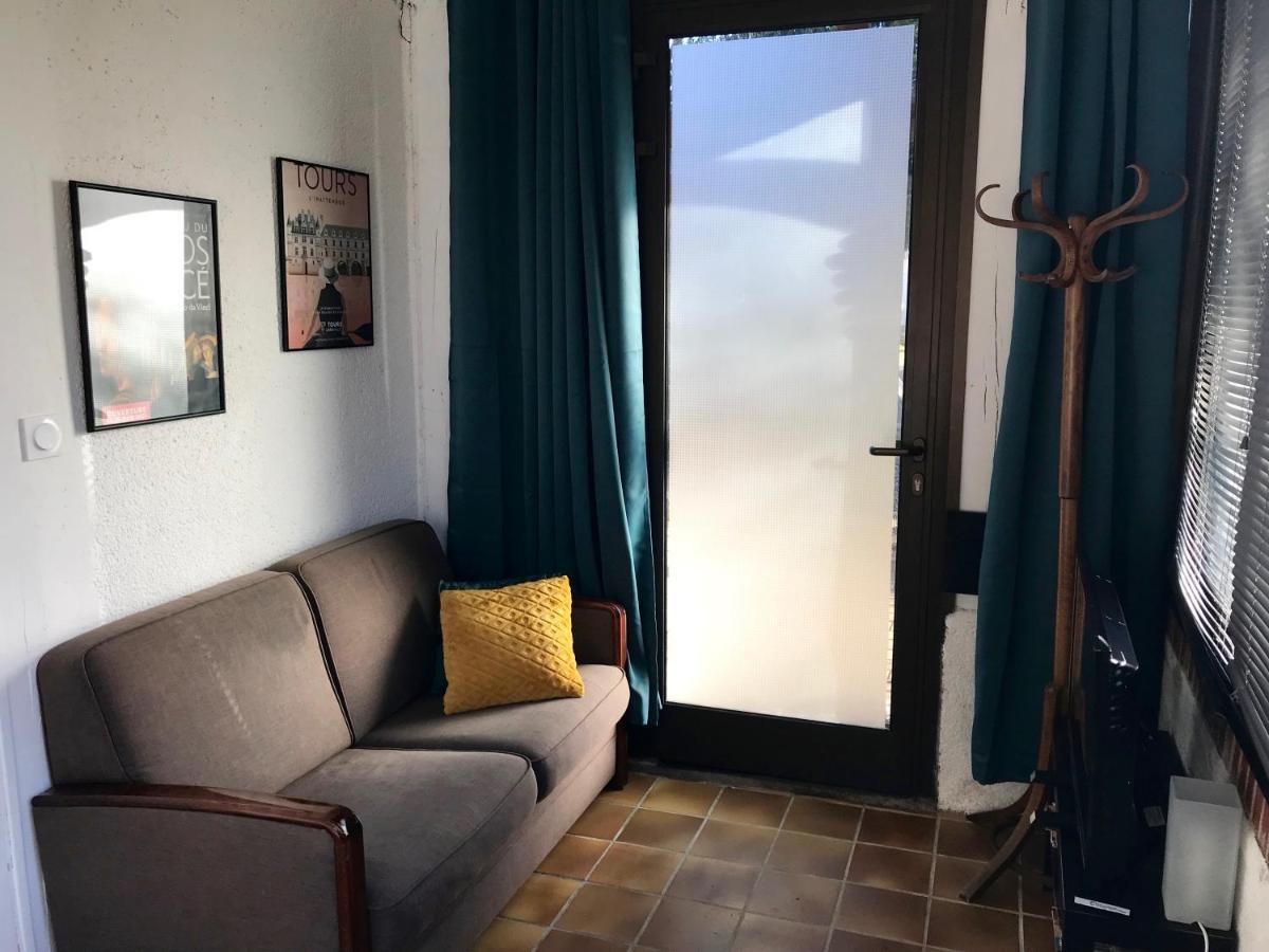 Le Petit Cottage Cangey ภายนอก รูปภาพ
