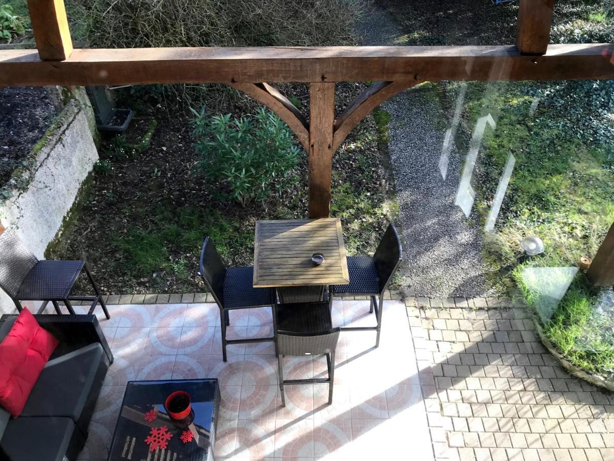 Le Petit Cottage Cangey ภายนอก รูปภาพ
